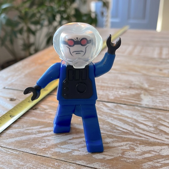 ❄️Mr. Freeze - LEGO Batman Figure❄️ - Picture 6 of 6